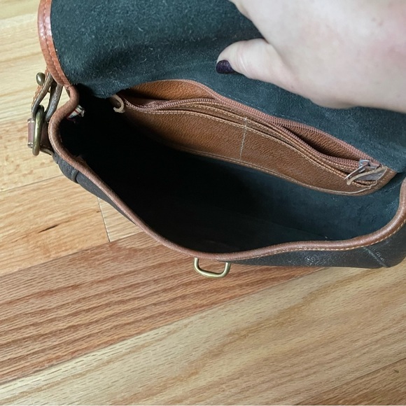 Dooney & Bourke Vintage Black Pebble Leather Brown Trim Spectator Crossbody Bag - Picture 8 of 10